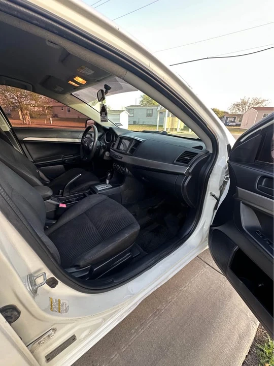 2014 Mitsubishi Lancer 9th Gen - Image 12 of 17