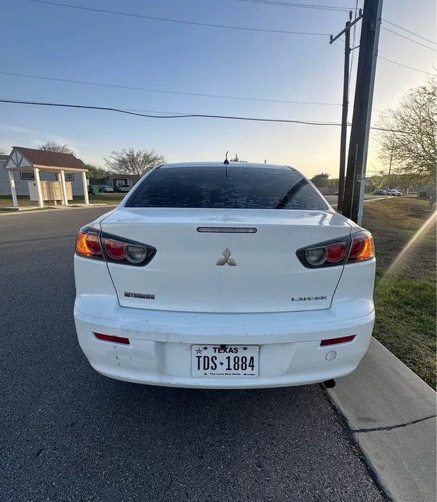 2014 Mitsubishi Lancer 9th Gen - Image 6 of 17