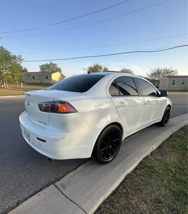 2014 Mitsubishi Lancer 9th Gen - Image 5 of 17