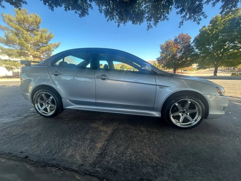 2014 Mitsubishi Lancer 10th Gen - Image 5 of 19