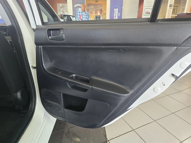 2014 Mitsubishi Lancer 9th Gen - Image 15 of 20