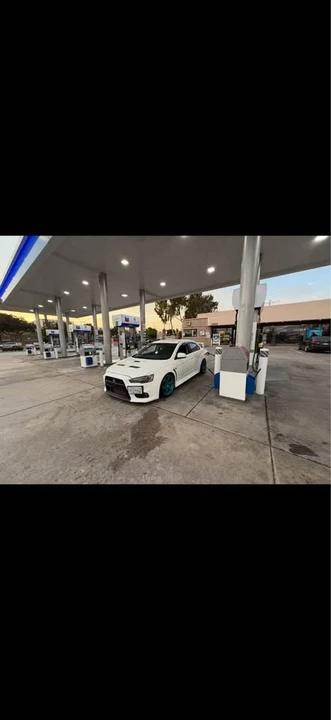 2014 Mitsubishi Lancer Evolution X 9th Gen - Image 2 of 5