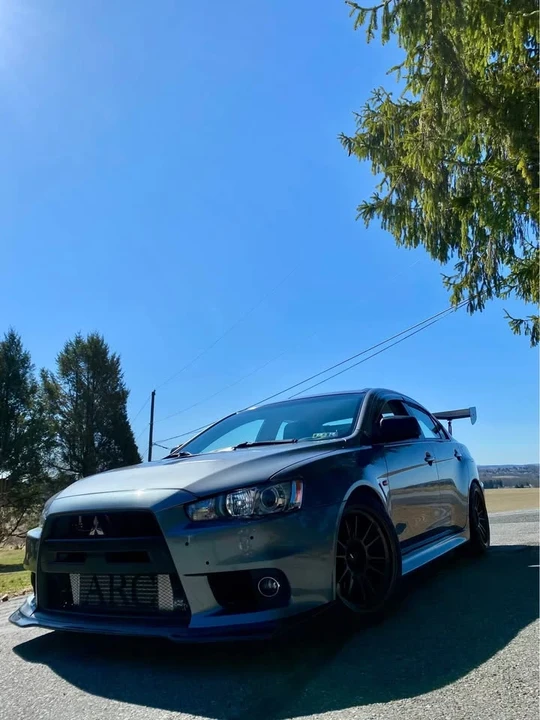 2014 Mitsubishi Lancer Evolution X 9th Gen - Image 2 of 9