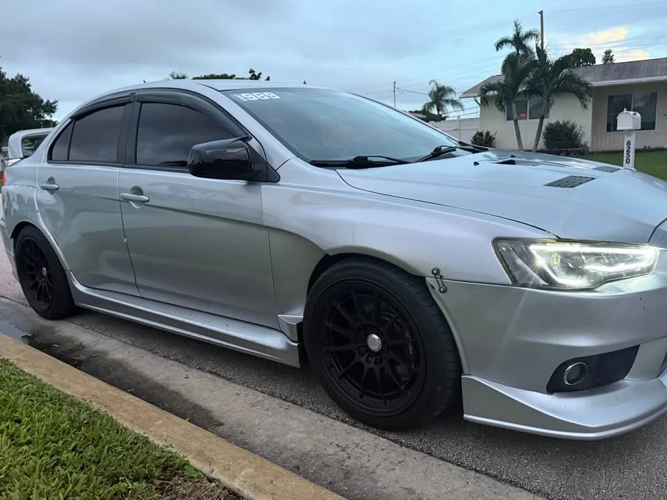 2014 Mitsubishi Lancer Evolution X 9th Gen - Image 2 of 7