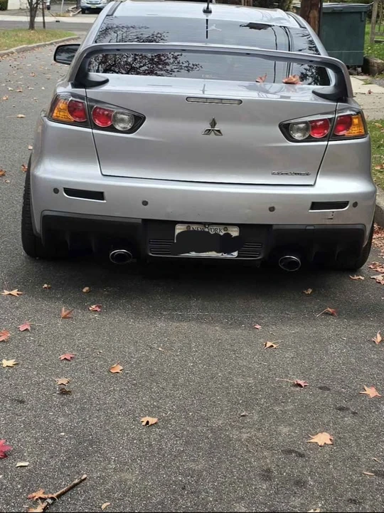 2014 Mitsubishi Lancer Evolution X 9th Gen - Image 5 of 9