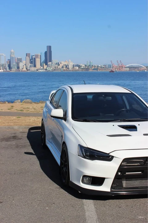 2014 Mitsubishi Lancer Evolution X 9th Gen - Image 2 of 17