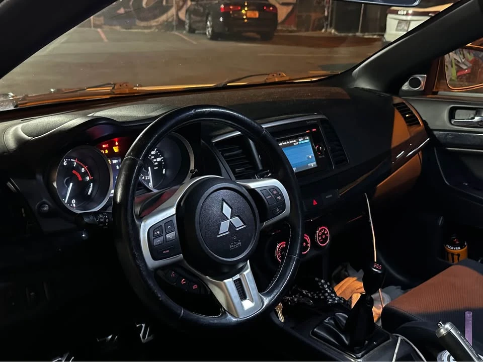 2014 Mitsubishi Lancer Evolution X 9th Gen - Image 7 of 20