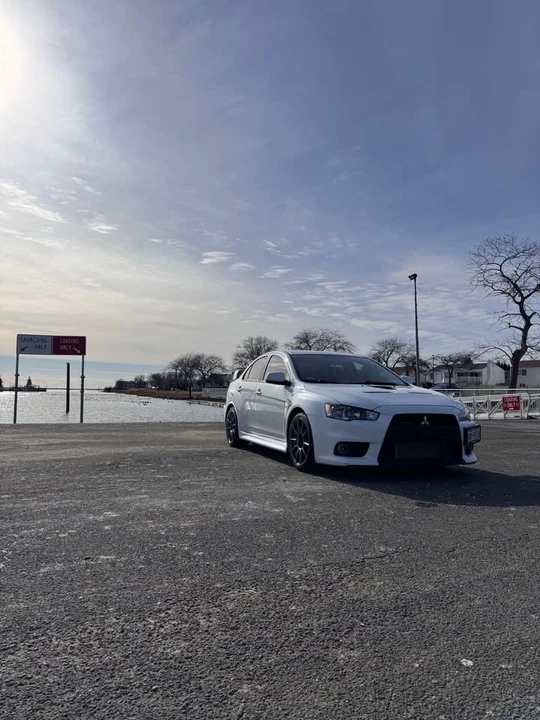 2014 Mitsubishi Lancer Evolution X 9th Gen - Image 8 of 11