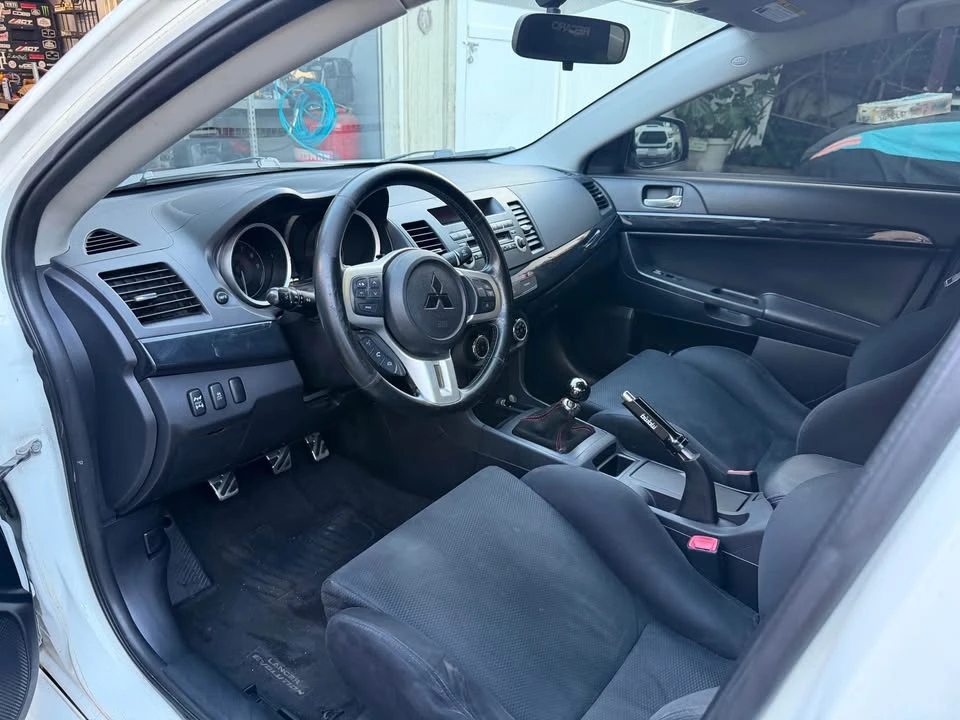 2014 Mitsubishi Lancer Evolution X 9th Gen - Image 10 of 15