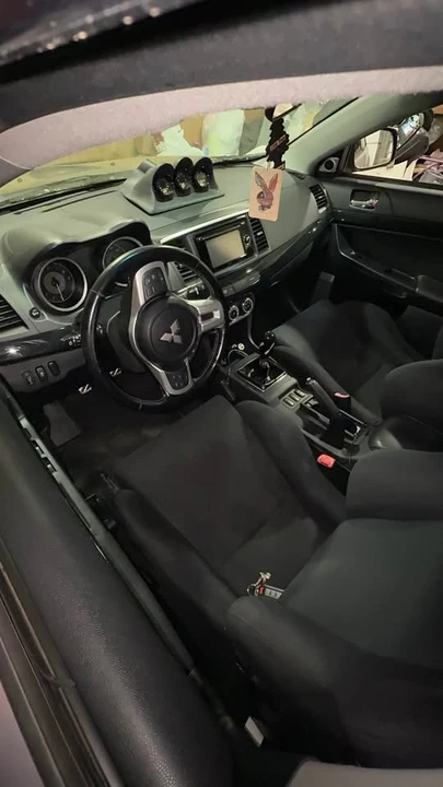 2014 Mitsubishi Lancer Evolution X 9th Gen - Image 6 of 8
