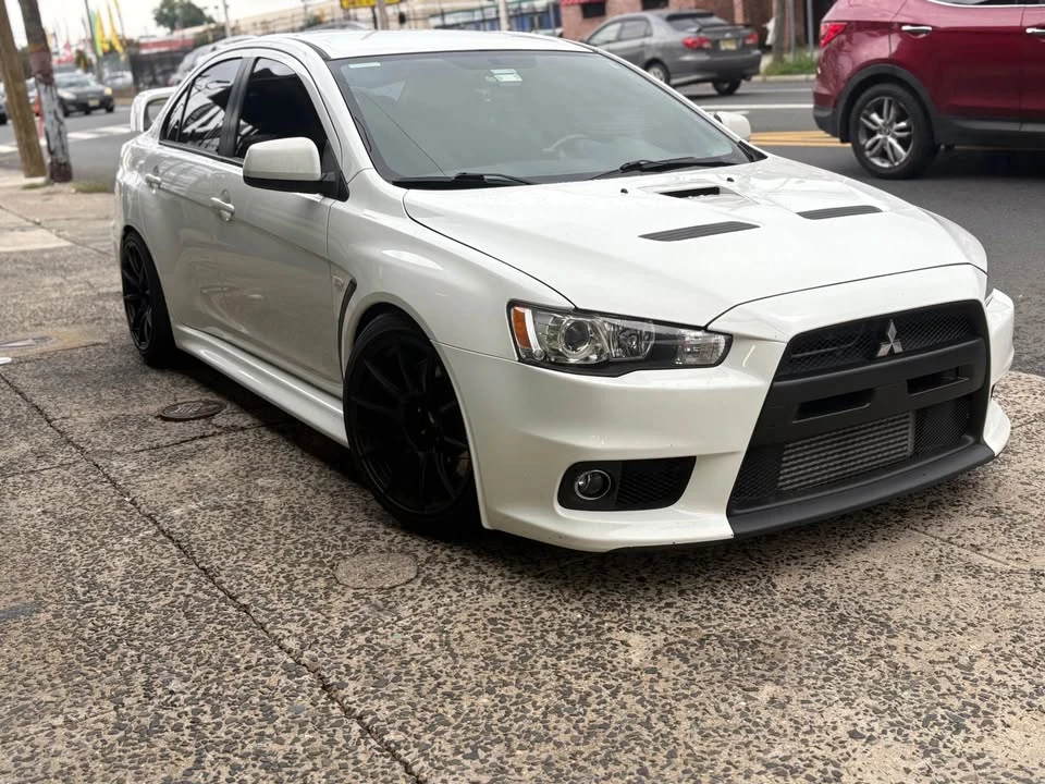 2014 Mitsubishi Lancer Evolution X 9th Gen - Image 11 of 17