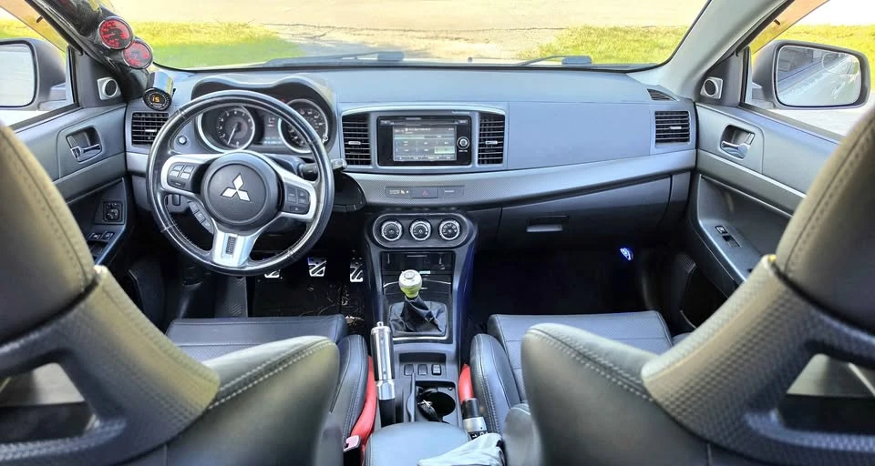 2014 Mitsubishi Lancer Evolution X 9th Gen - Image 6 of 7
