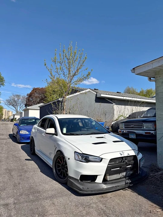 2014 Mitsubishi Lancer Evolution X 9th Gen - Image 2 of 9