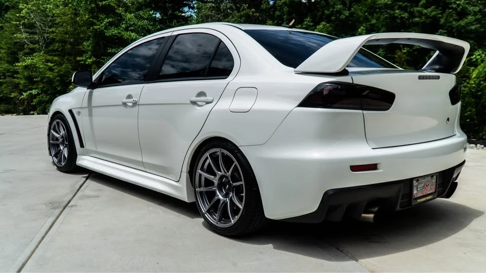 2014 Mitsubishi Lancer Evolution X 9th Gen - Image 2 of 4
