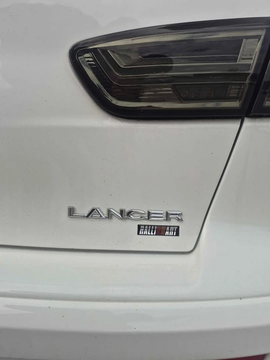 2014 Mitsubishi Lancer 10th Gen - Image 5 of 7