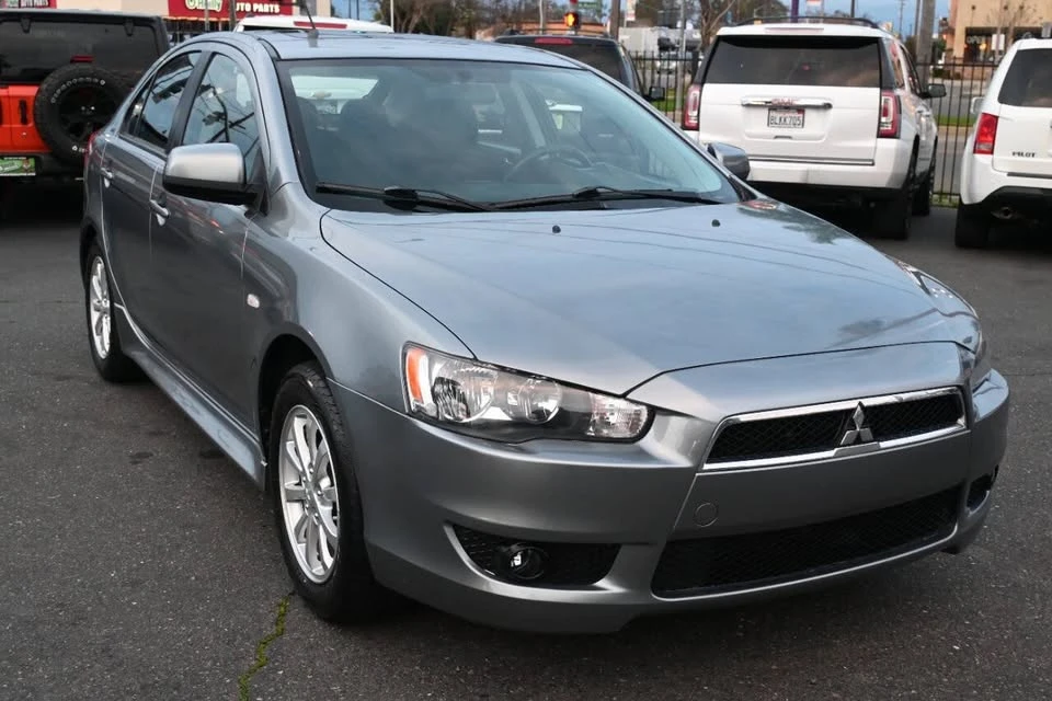 2014 Mitsubishi Lancer 9th Gen - Image 2 of 20