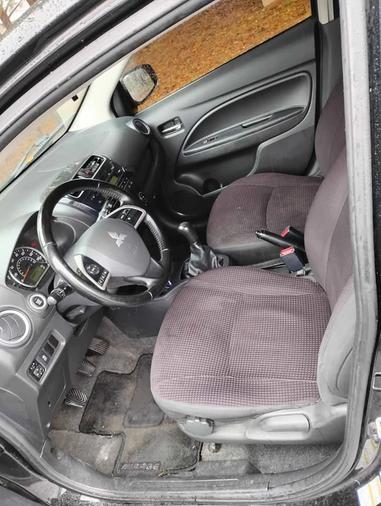 2014 Mitsubishi Mirage 6th Gen - Image 4 of 7