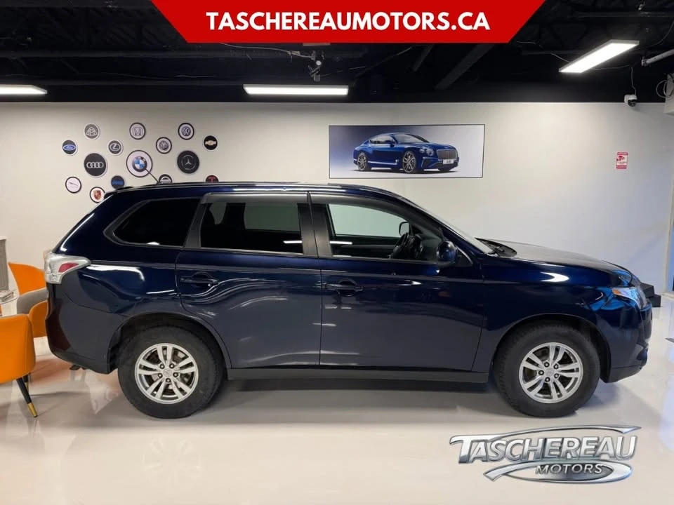 2014 Mitsubishi Outlander - Image 4 of 12