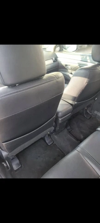 2014 Mitsubishi Outlander - Image 8 of 10