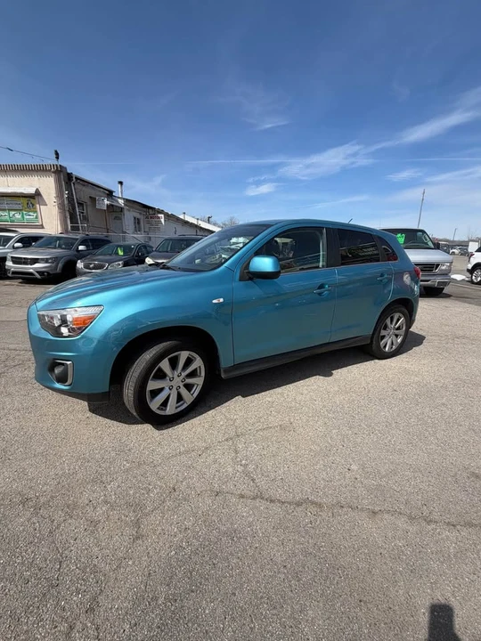 2014 Mitsubishi Outlander - Image 14 of 16