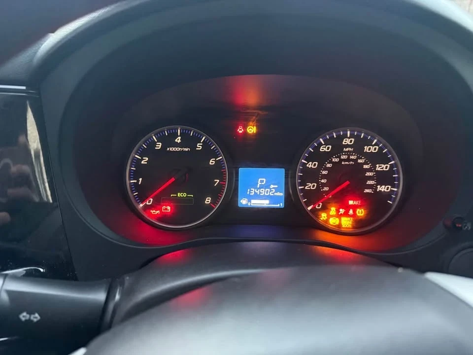 2014 Mitsubishi Outlander - Image 10 of 12