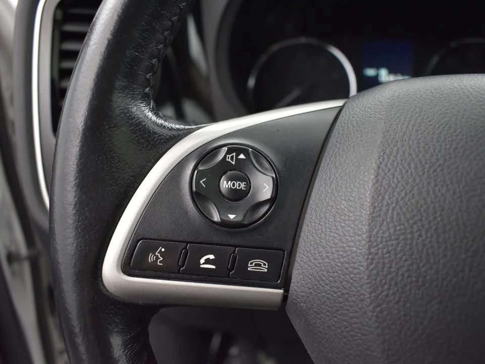 2014 Mitsubishi Outlander - Image 7 of 20