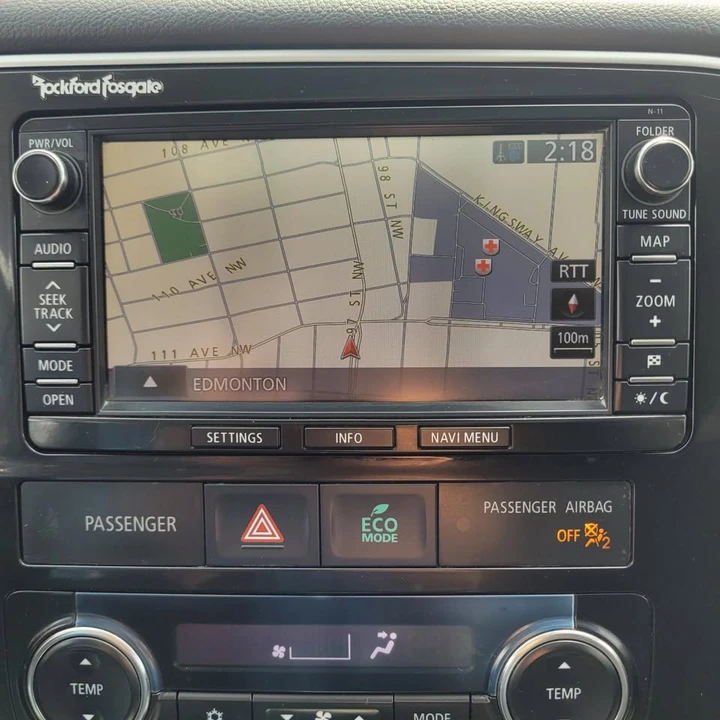 2014 Mitsubishi Outlander - Image 9 of 20