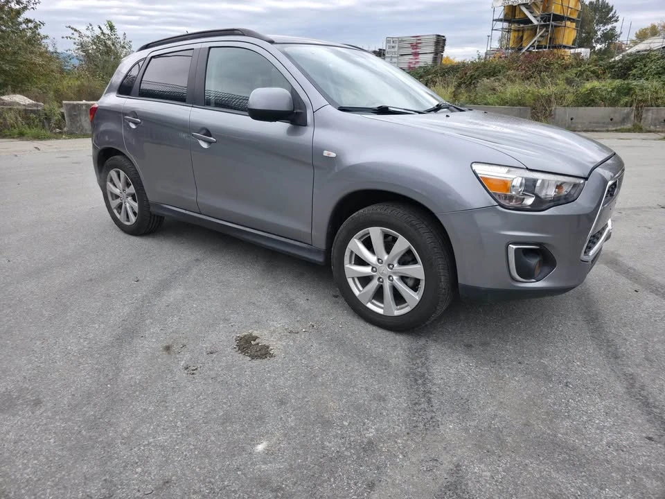 2014 Mitsubishi Outlander - Image 3 of 18