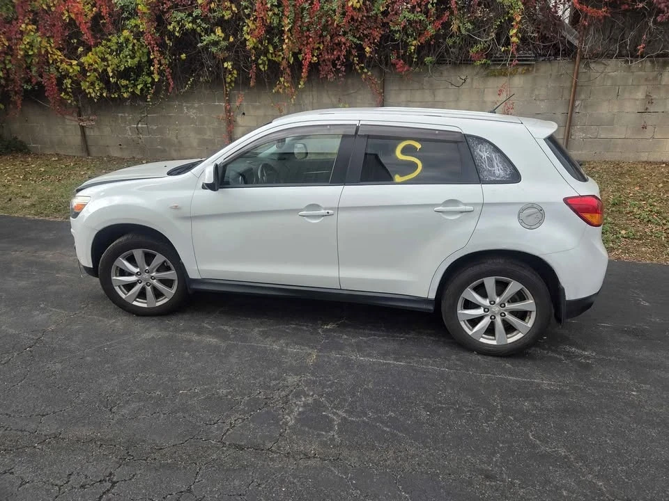 2014 Mitsubishi Outlander Sport - Image 2 of 10