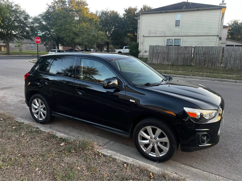 2014 Mitsubishi Outlander - Image 7 of 15