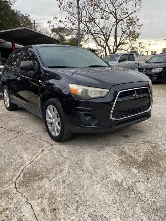 2014 Mitsubishi Outlander - Image 14 of 14