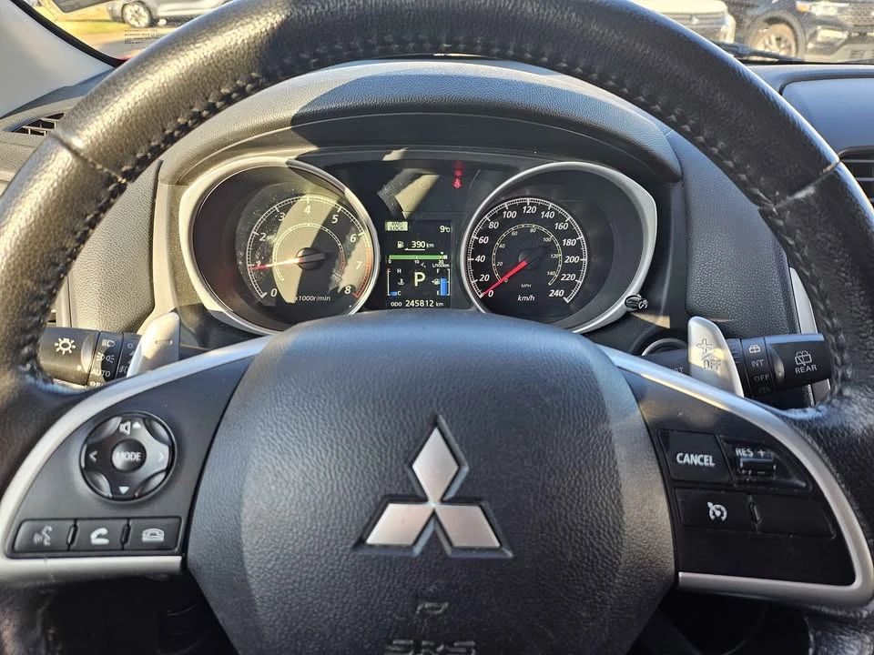 2014 Mitsubishi RVR - Image 7 of 11