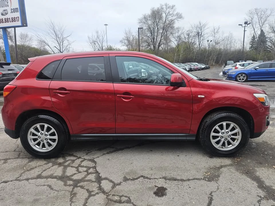 2014 Mitsubishi RVR - Image 4 of 15