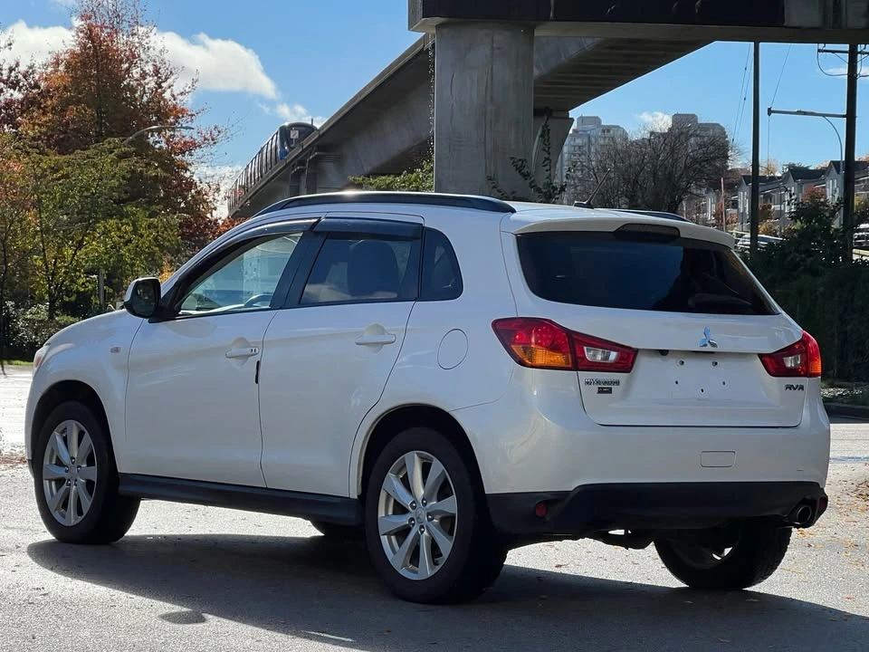 2014 Mitsubishi RVR - Image 7 of 19