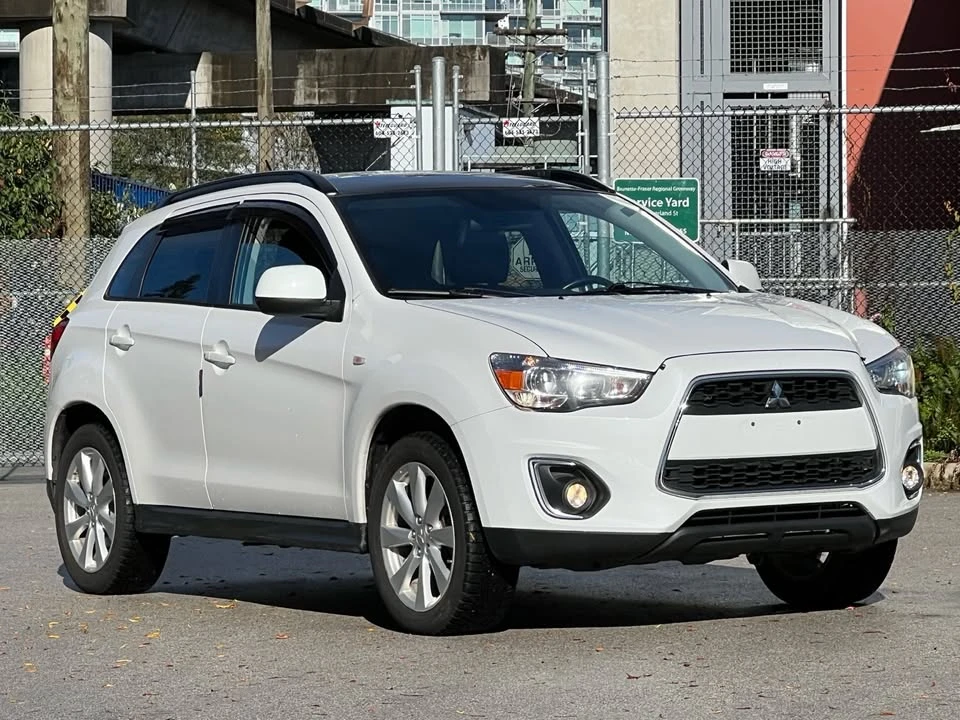 2014 Mitsubishi RVR - Image 3 of 19