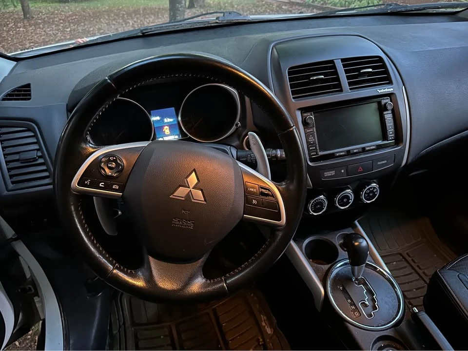 2014 Mitsubishi Outlander Sport - Image 4 of 6