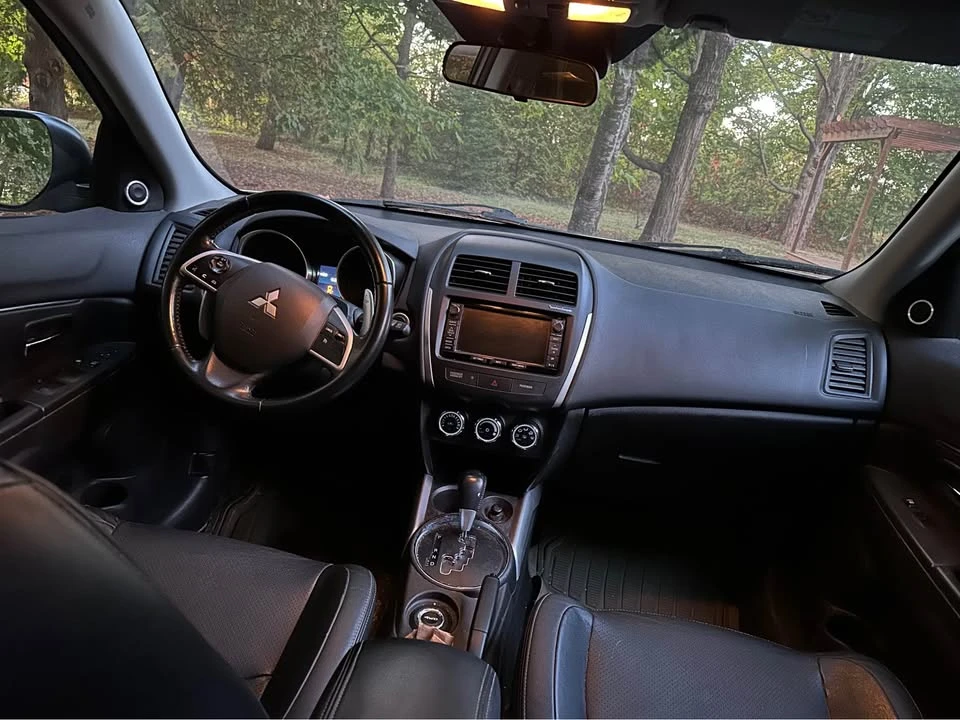 2014 Mitsubishi Outlander Sport - Image 3 of 6