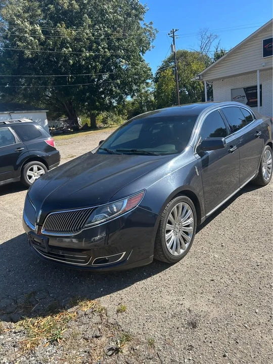 2014 Lincoln MKS - Image 4 of 4