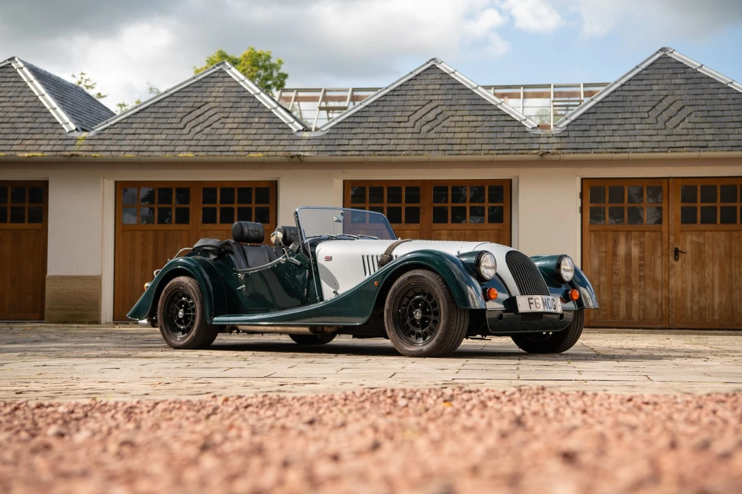 2014 Morgan Roadster - Image 2 of 30