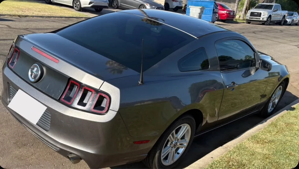 2014 Ford S197 Mustang - Image 2 of 2
