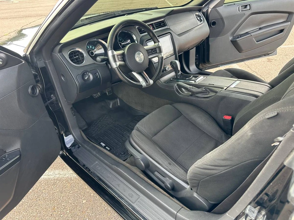 2014 Ford S197 Mustang - Image 9 of 17