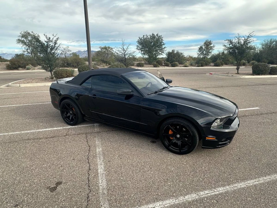 2014 Ford S197 Mustang - Image 4 of 17