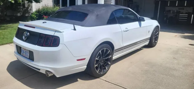 2014 Ford Mustang Convertible