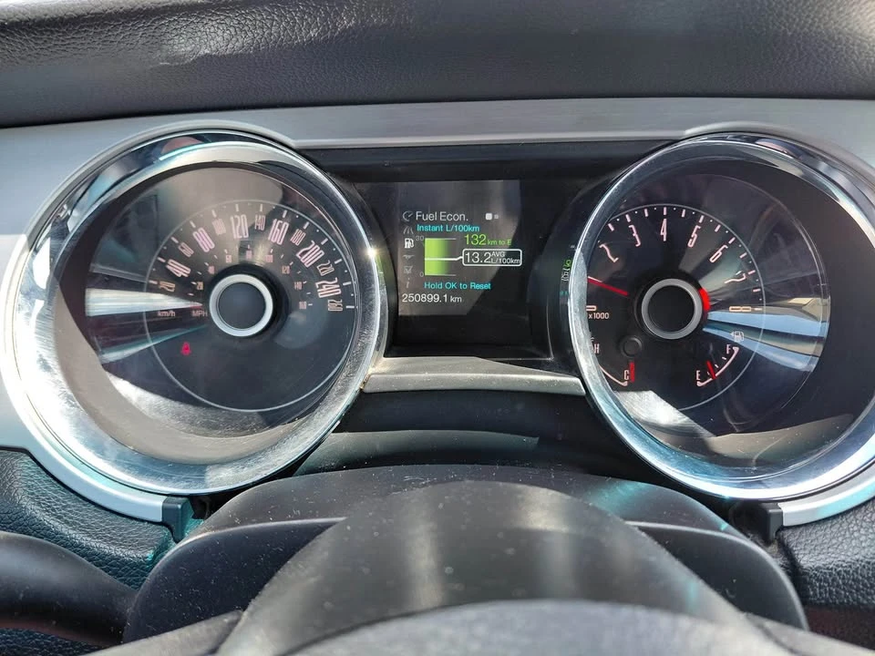 2014 Ford S197 Mustang - Image 5 of 6