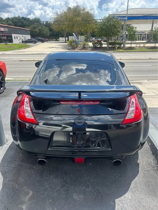 2014 Nissan Z - Image 2 of 8
