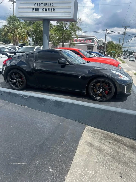 2014 Nissan Z - Image 3 of 8