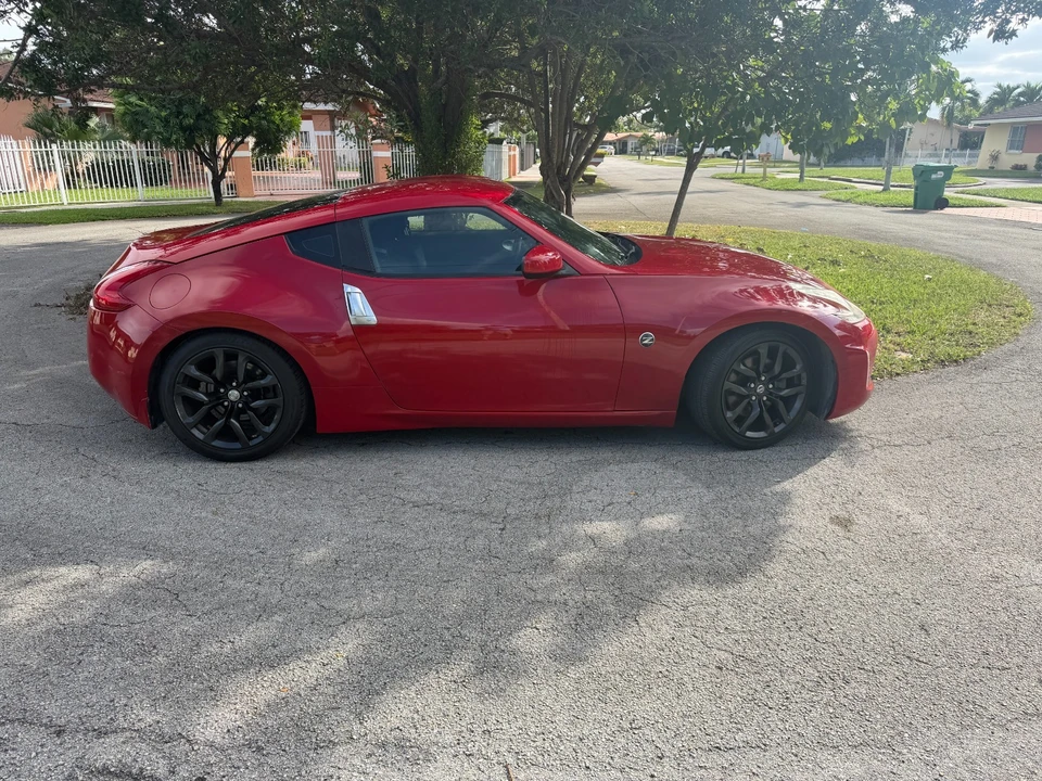 2014 Nissan 370Z 6th Gen - Image 3 of 13