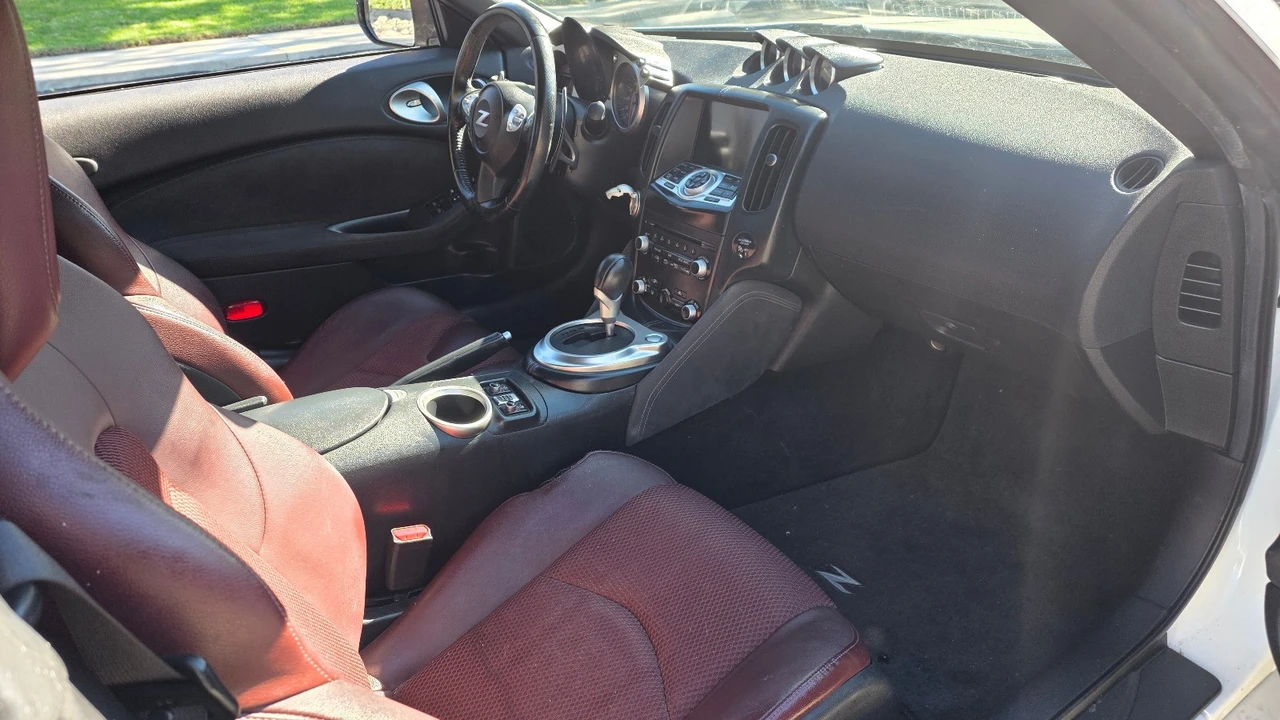 2014 Nissan 370Z 6th Gen - Image 16 of 21