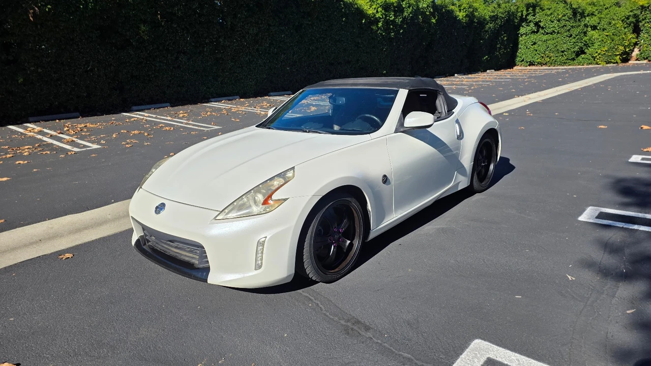 2014 Nissan 370Z 6th Gen - Image 4 of 21