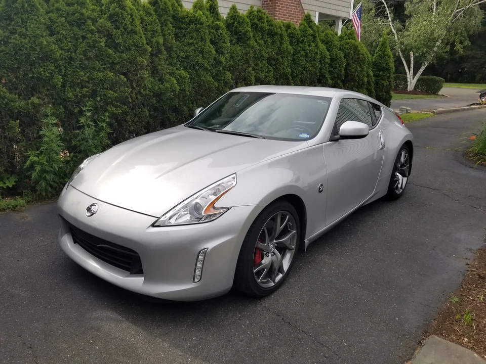 Nissan 370Z 6th Gen - Image 2 of 5